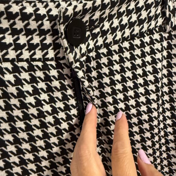 Cabi Women's Black and White Houndstooth‎ Wide Leg Pants Size 4 - Picture 2 of 9